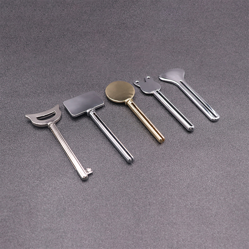 金属歯磨き粉ディスペンサー洗顔料歯磨き粉チューブ絞り器キー形状化粧品チューブ絞り器 金属歯磨き粉ディスペンサー洗顔料歯磨き粉チューブ絞り器キー形状化粧品チューブ絞り器