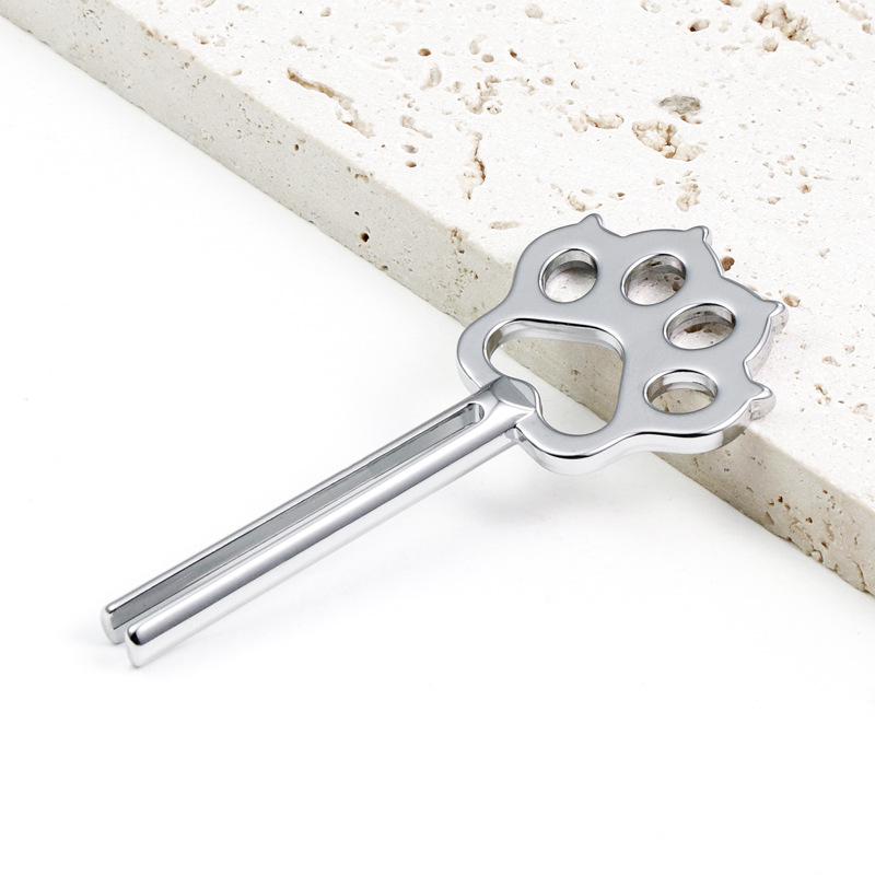 キャットフード用の猫の足の形をした亜鉛合金チューブスクイーザーのユニークなデザイン キャットフード用の猫の足の形をした亜鉛合金チューブスクイーザーのユニークなデザイン